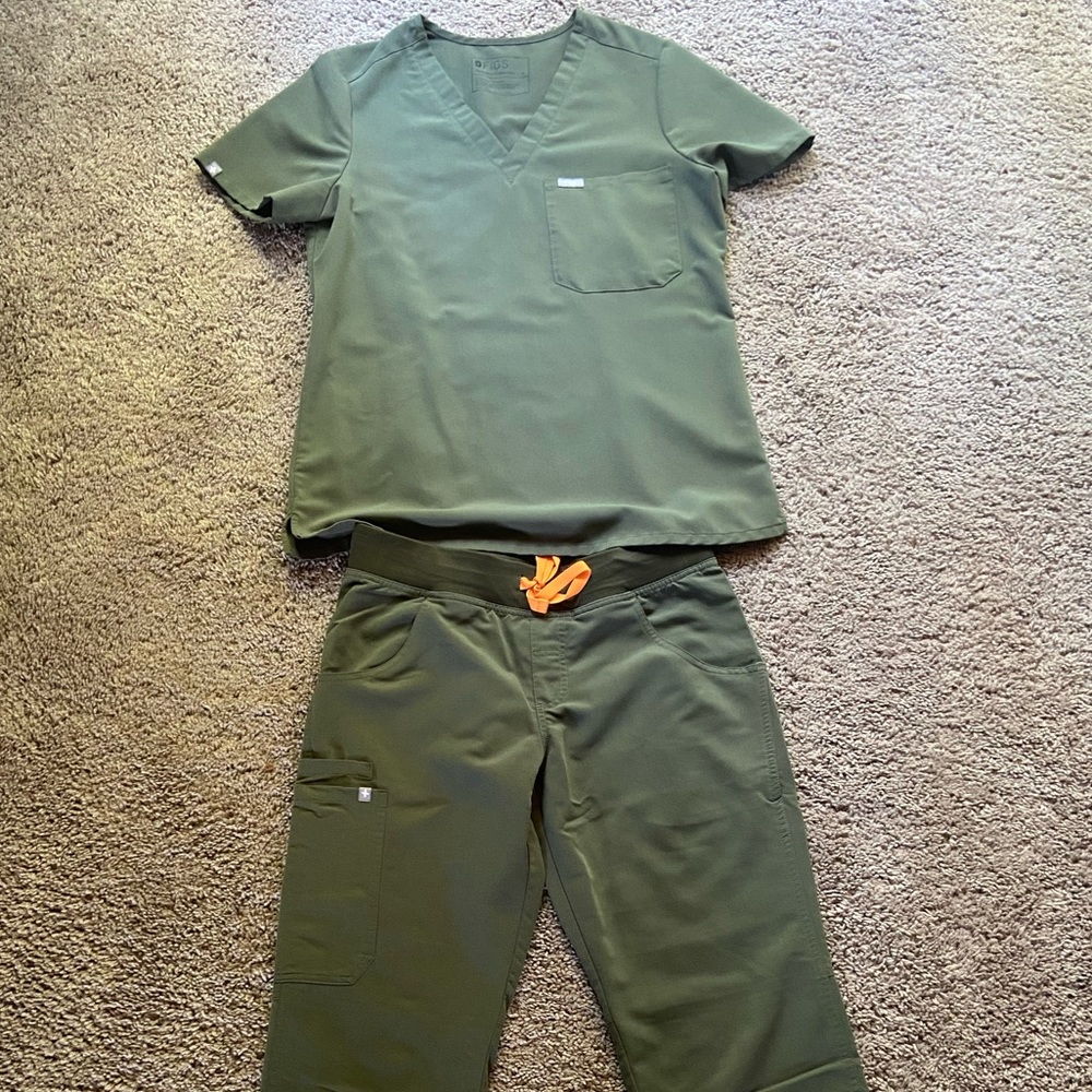 FIGS Moss Catarina/Kade Set Small/Small Petite